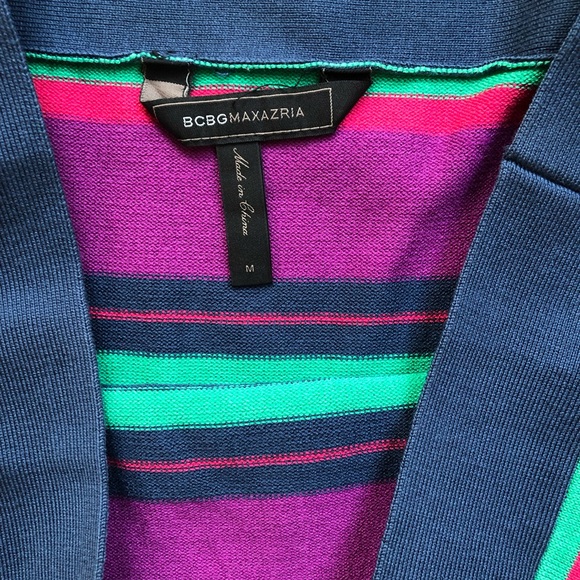 Gorgeous stretchy unique skirt with ruffles - Picture 2 of 2